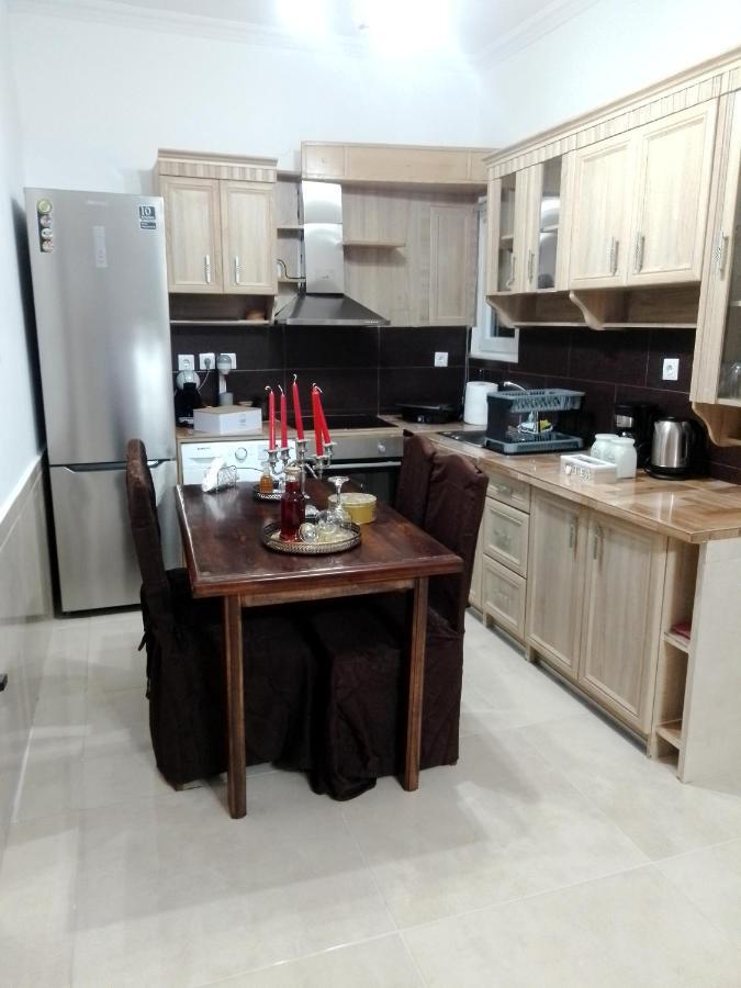 Precious Apartment Corinth Bagian luar foto