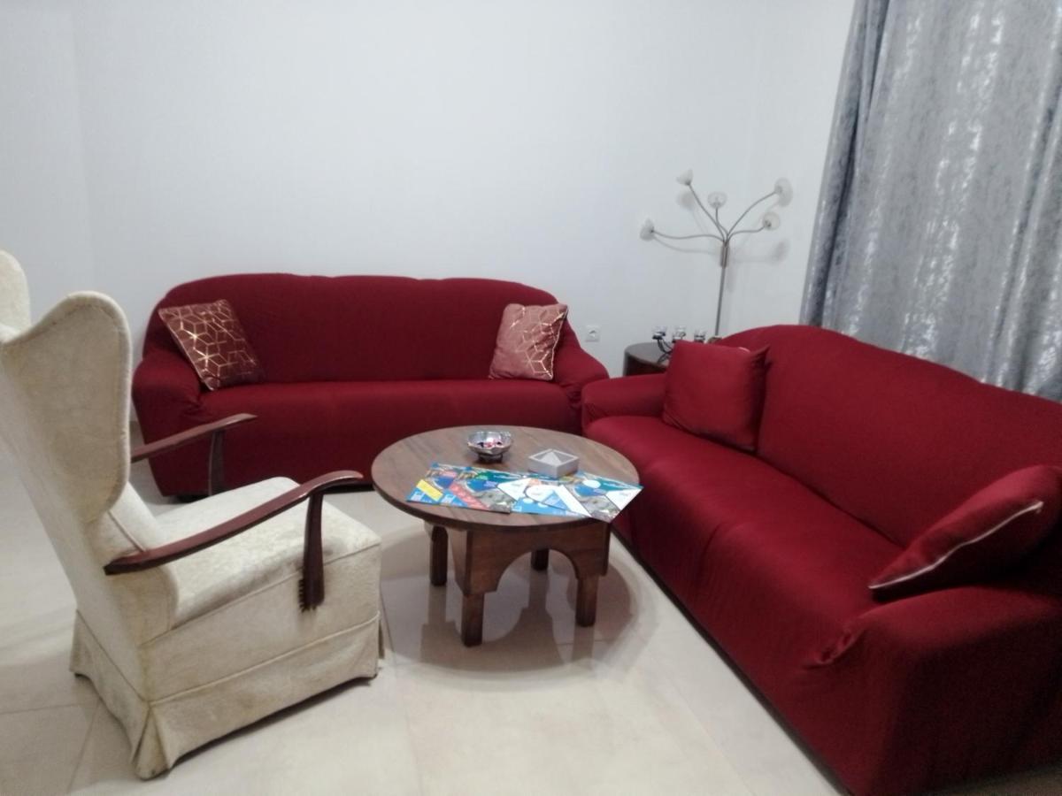Precious Apartment Corinth Bagian luar foto