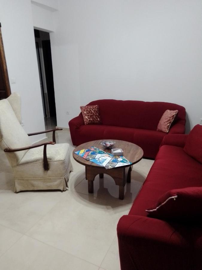 Precious Apartment Corinth Bagian luar foto